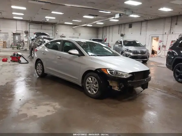 KMHD74LF2HU316908 2017 HYUNDAI ELANTRA - Image 1