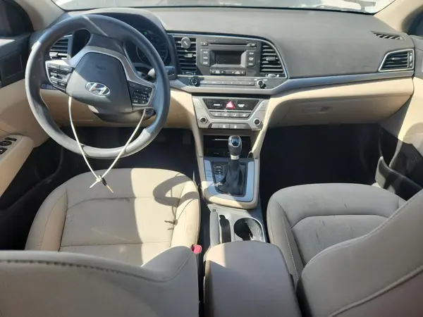 KMHD74LF2HU317315 2017 HYUNDAI ELANTRA - Image 8