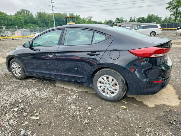 KMHD74LF2HU361069 2017 HYUNDAI ELANTRA - Image 2