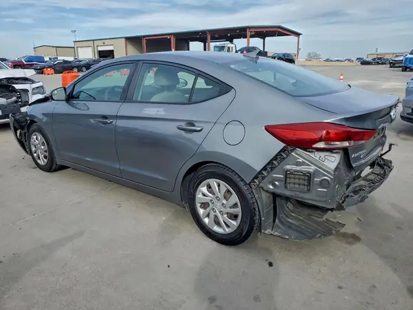 KMHD74LF2HU371536 2017 HYUNDAI ELANTRA - Image 2