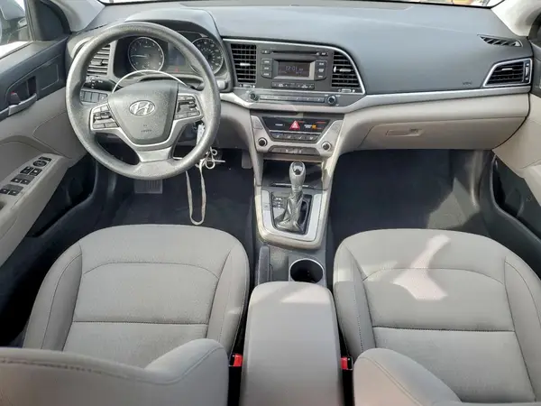 KMHD74LF2HU371536 2017 HYUNDAI ELANTRA - Image 8