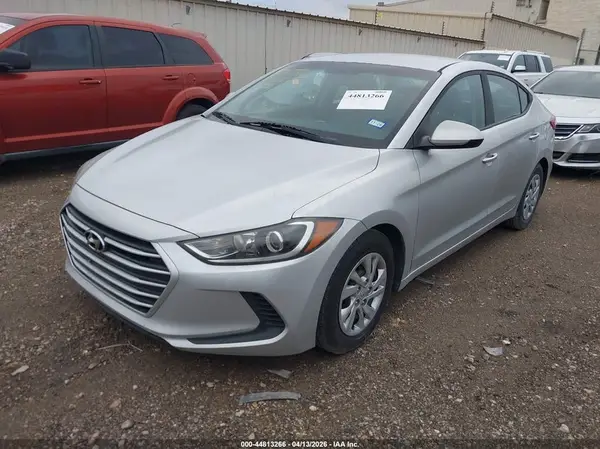 KMHD74LF2HU396761 2017 HYUNDAI ELANTRA - Image 2