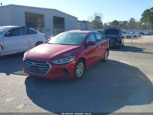 KMHD74LF2HU397635 2017 HYUNDAI ELANTRA - Image 2