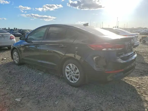 KMHD74LF2HU422226 2017 HYUNDAI ELANTRA - Image 2