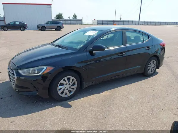 KMHD74LF2HU423652 2017 HYUNDAI ELANTRA - Image 2