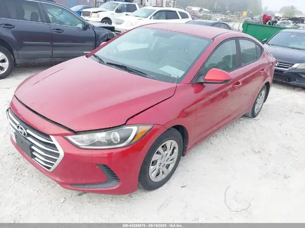 KMHD74LF2HU429063 2017 HYUNDAI ELANTRA - Image 2