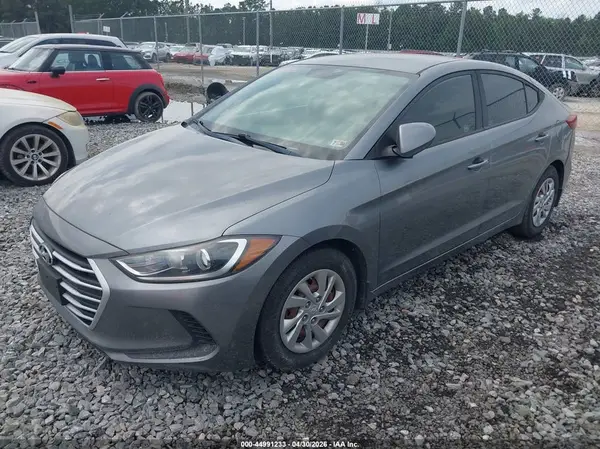 KMHD74LF2JU447004 2018 HYUNDAI ELANTRA - Image 2