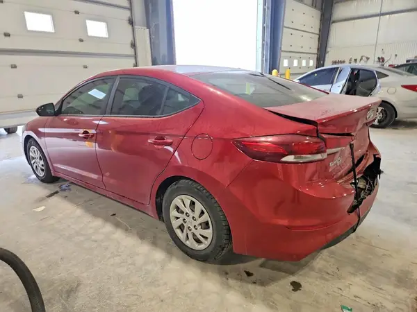 KMHD74LF2JU450968 2018 HYUNDAI ELANTRA - Image 2
