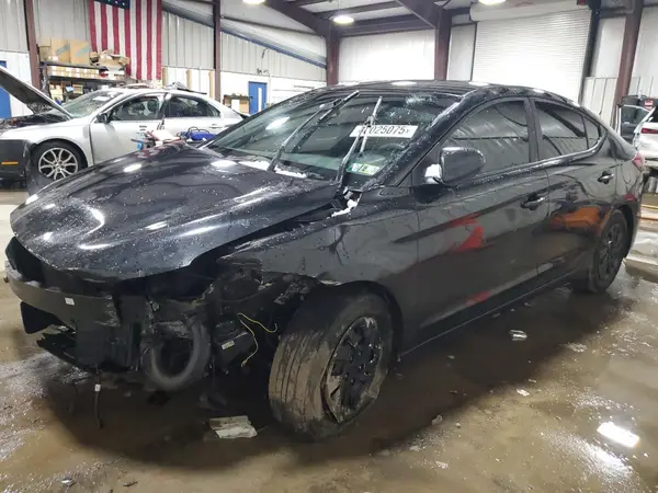 KMHD74LF2JU491052 2018 HYUNDAI ELANTRA - Image 1
