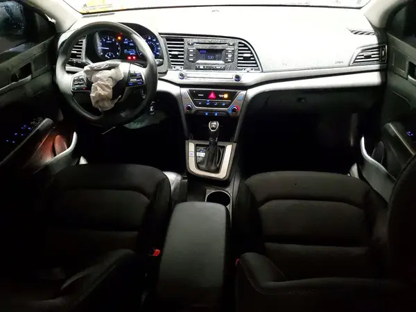 KMHD74LF2JU580944 2018 HYUNDAI ELANTRA - Image 8