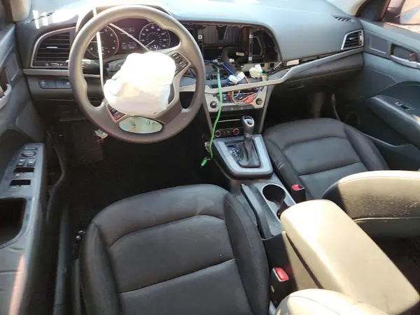 KMHD74LF2JU592933 2018 HYUNDAI ELANTRA - Image 8