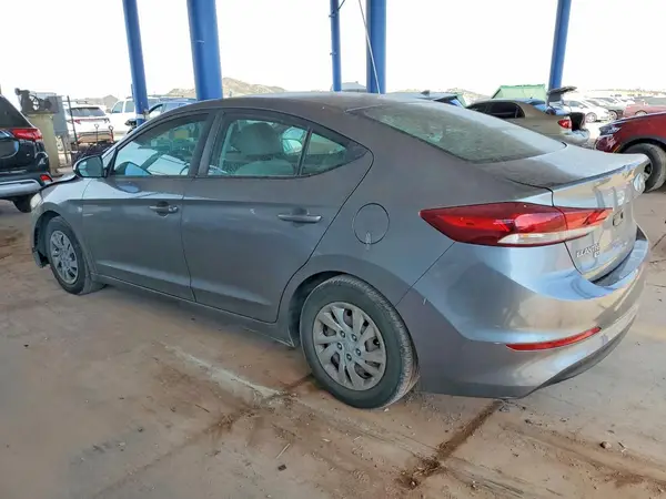 KMHD74LF2JU659188 2018 HYUNDAI ELANTRA - Image 2