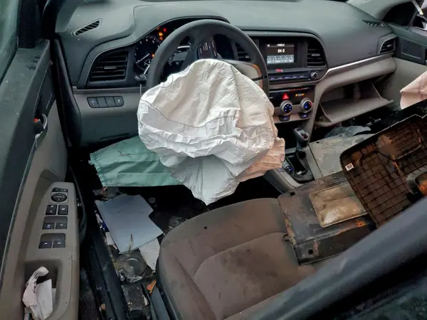 KMHD74LF2KU768610 2019 HYUNDAI ELANTRA - Image 8
