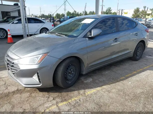 KMHD74LF2KU777453 2019 HYUNDAI ELANTRA - Image 2