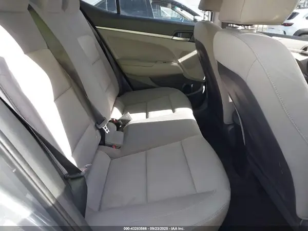 KMHD74LF2KU777453 2019 HYUNDAI ELANTRA - Image 8
