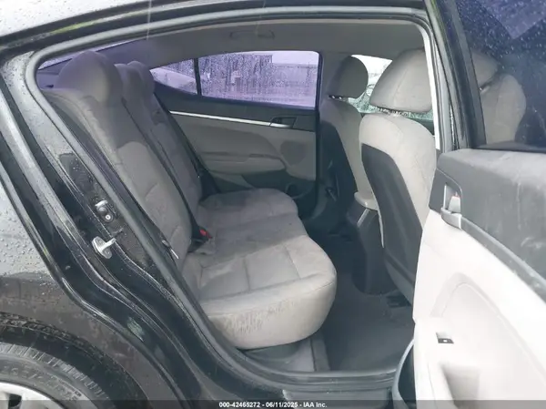 KMHD74LF2KU782927 2019 HYUNDAI ELANTRA - Image 8