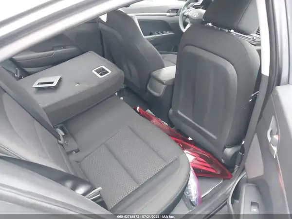 KMHD74LF2KU784872 2019 HYUNDAI ELANTRA - Image 8