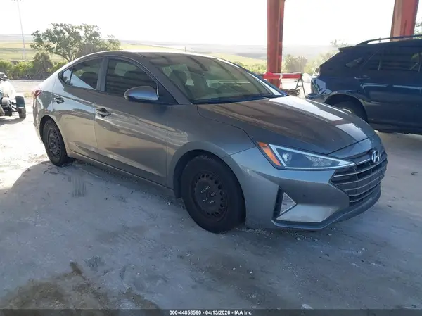 KMHD74LF2KU805042 2019 HYUNDAI ELANTRA - Image 1