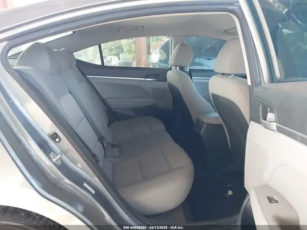 KMHD74LF2KU805042 2019 HYUNDAI ELANTRA - Image 8