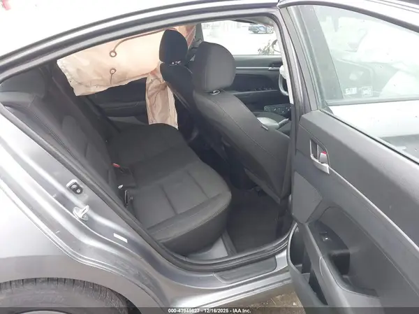 KMHD74LF2KU836274 2019 HYUNDAI ELANTRA - Image 8