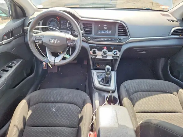 KMHD74LF2KU863961 2019 HYUNDAI ELANTRA - Image 8