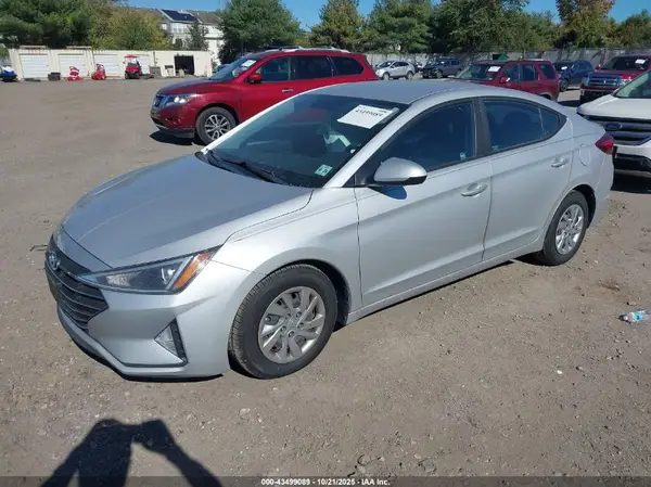 KMHD74LF2KU887953 2019 HYUNDAI ELANTRA - Image 2