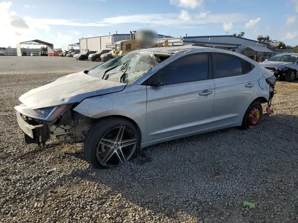 KMHD74LF2LU002135 2020 HYUNDAI ELANTRA - Image 1