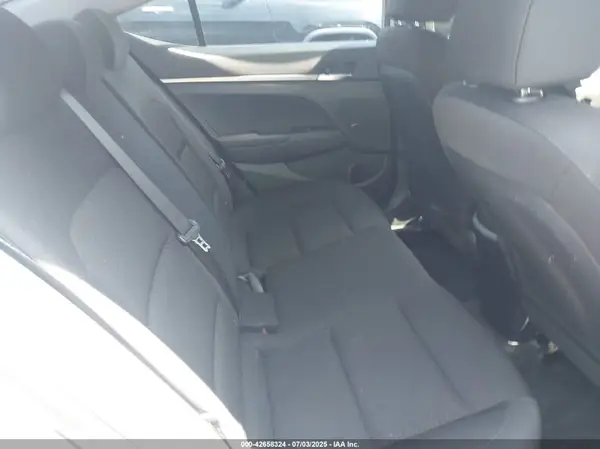 KMHD74LF2LU042862 2020 HYUNDAI ELANTRA - Image 8
