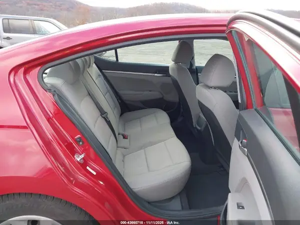 KMHD74LF2LU051187 2020 HYUNDAI ELANTRA - Image 8