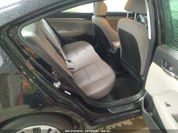 KMHD74LF2LU065672 2020 HYUNDAI ELANTRA - Image 8