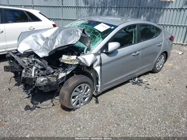 KMHD74LF2LU079071 2020 HYUNDAI ELANTRA - Image 2