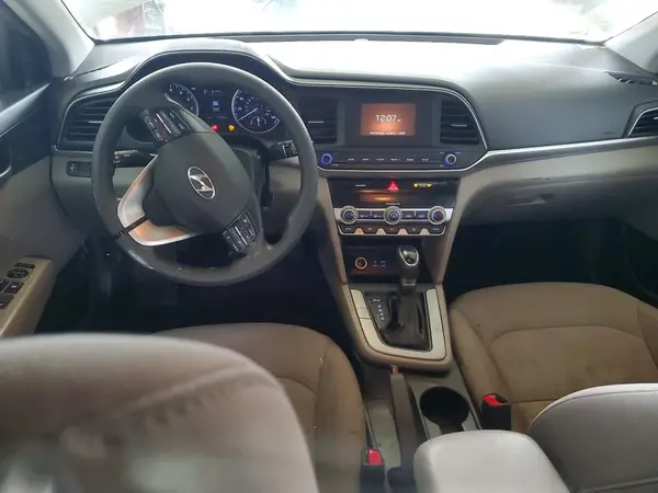 KMHD74LF2LU105491 2020 HYUNDAI ELANTRA - Image 8
