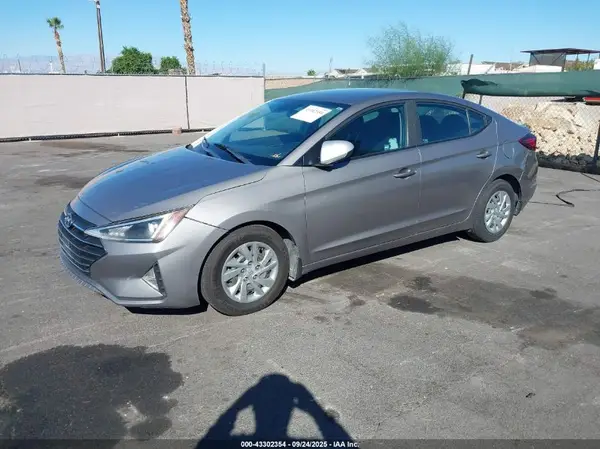 KMHD74LF2LU900492 2020 HYUNDAI ELANTRA - Image 2