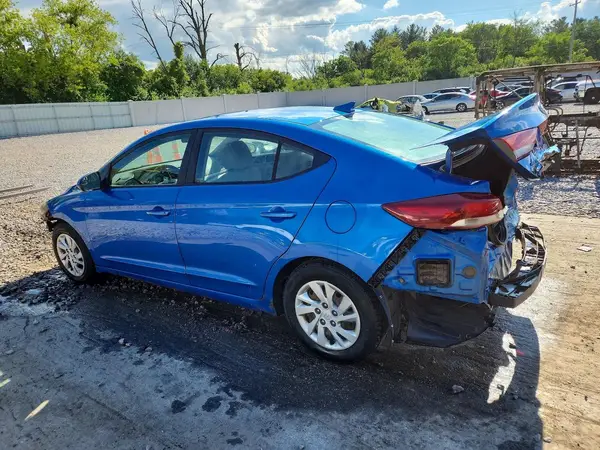 KMHD74LF3HU082875 2017 HYUNDAI ELANTRA - Image 2