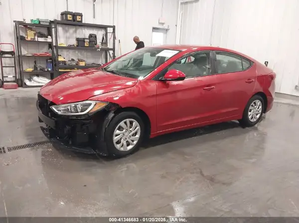 KMHD74LF3HU084528 2017 HYUNDAI ELANTRA - Image 2