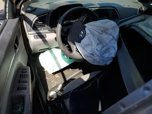 KMHD74LF3HU085193 2017 HYUNDAI ELANTRA - Image 8