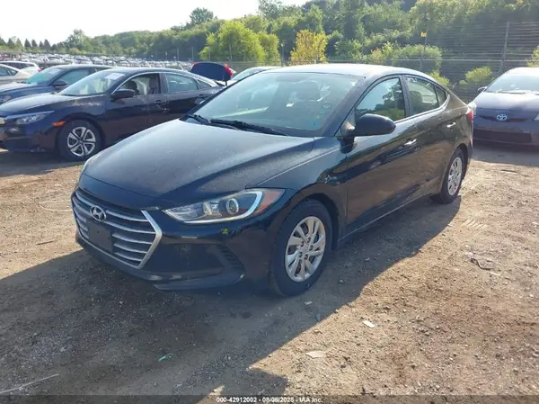 KMHD74LF3HU092998 2017 HYUNDAI ELANTRA - Image 2