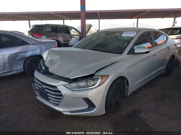 KMHD74LF3HU093391 2017 HYUNDAI ELANTRA - Image 2