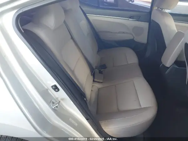 KMHD74LF3HU093391 2017 HYUNDAI ELANTRA - Image 8