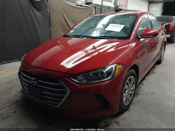 KMHD74LF3HU112067 2017 HYUNDAI ELANTRA - Image 2