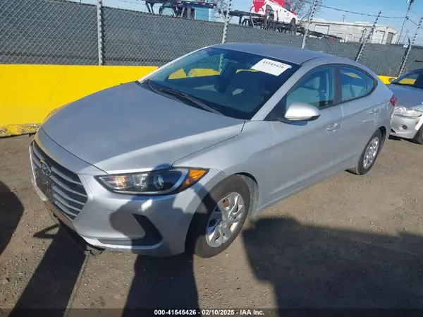 KMHD74LF3HU112506 2017 HYUNDAI ELANTRA - Image 2