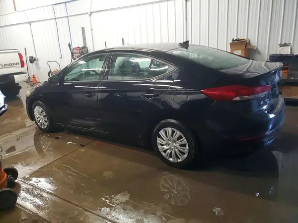 KMHD74LF3HU114823 2017 HYUNDAI ELANTRA - Image 2