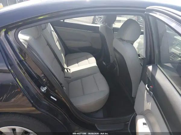 KMHD74LF3HU115714 2017 HYUNDAI ELANTRA - Image 8