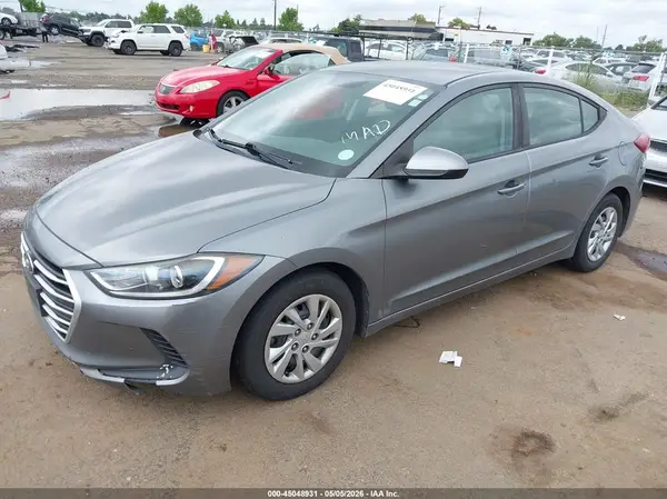 KMHD74LF3HU117351 2017 HYUNDAI ELANTRA - Image 2