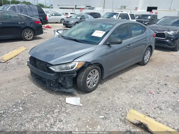 KMHD74LF3HU153993 2017 HYUNDAI ELANTRA - Image 2