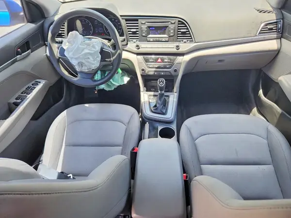 KMHD74LF3HU208748 2017 HYUNDAI ELANTRA - Image 8