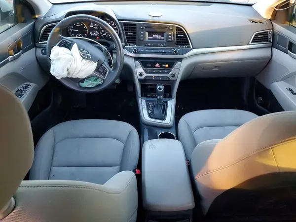 KMHD74LF3HU342529 2017 HYUNDAI ELANTRA - Image 8