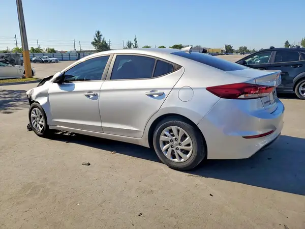 KMHD74LF3HU357922 2017 HYUNDAI ELANTRA - Image 2