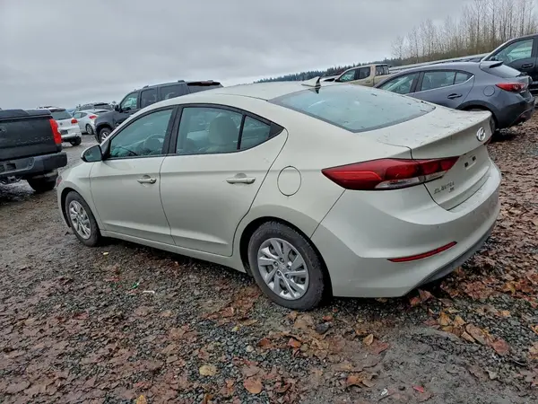 KMHD74LF3HU395490 2017 HYUNDAI ELANTRA - Image 2