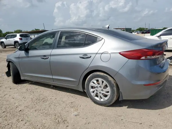 KMHD74LF3HU395988 2017 HYUNDAI ELANTRA - Image 2